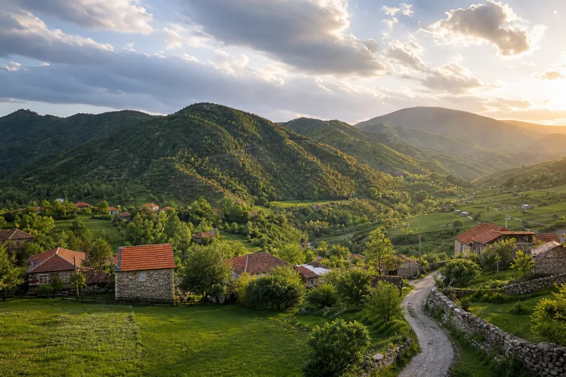 Pamje natyrore dhe turizëm në Rashan